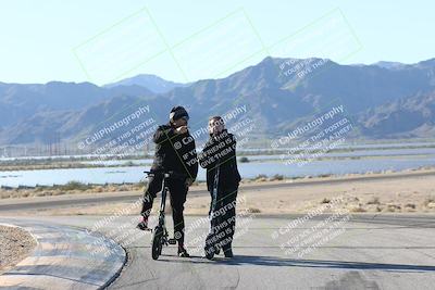 media/Jan-15-2026-Racers Edge (Thu) [[dfebeb70ab]]/1-Around the Pits-Track Walk/